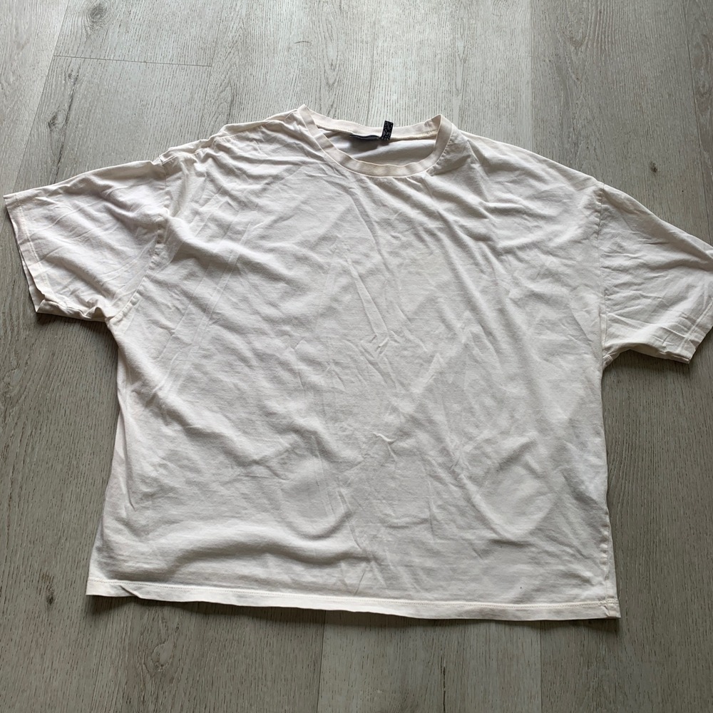 Asos Designs Women‎ Beige Sz M Basic Boxy Fit Tee